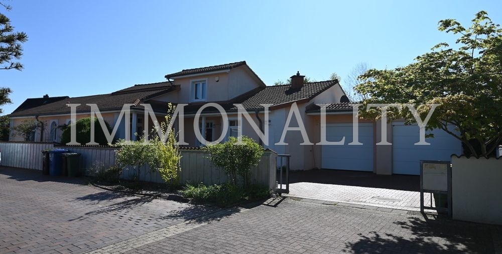 Frontansicht des Hauses