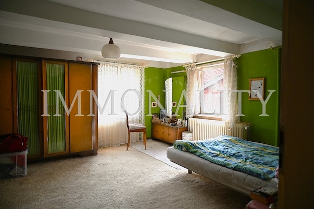 Schlafzimmer 6, Fenster