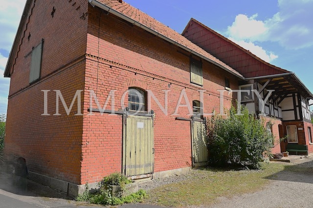 ehem, Kuhstall mit Wohnhaus