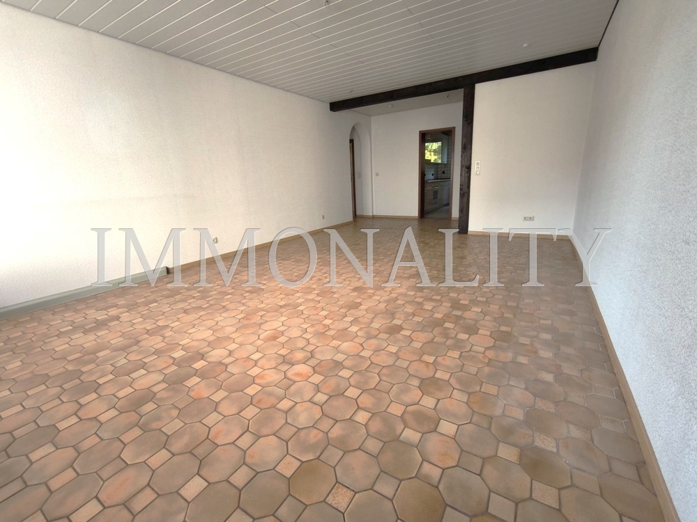 Wohnzimmer, Blick zur Küche