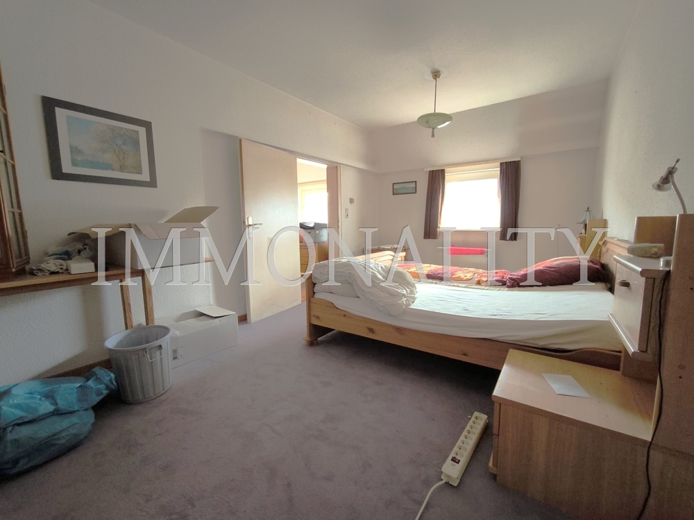 Schlafzimmer 1, Fenster