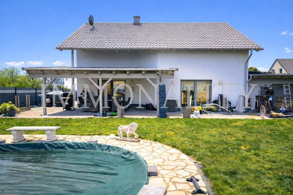 Rückansicht, Terrasse