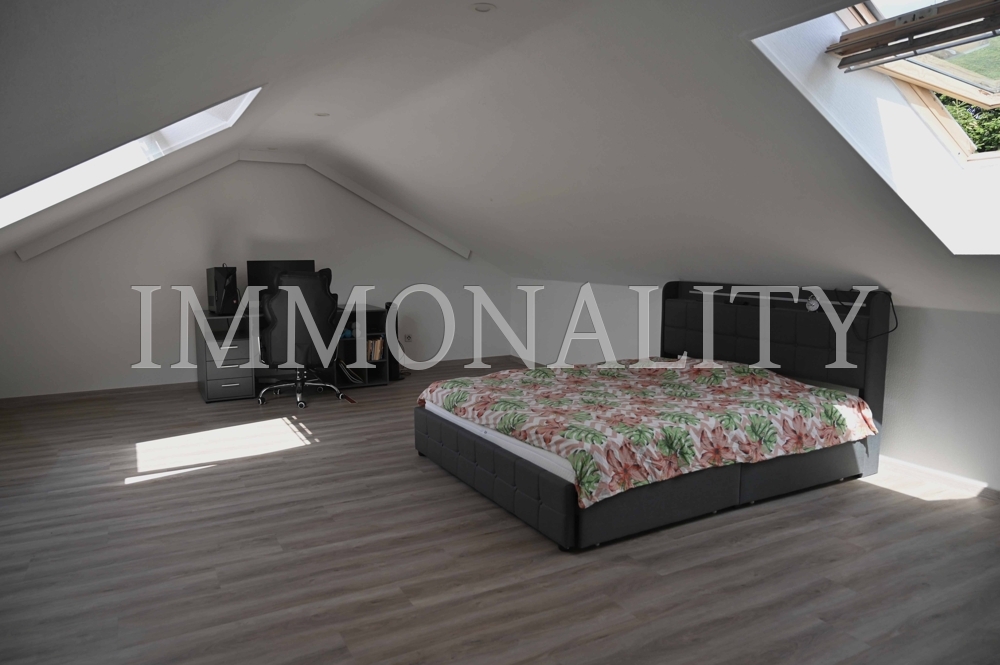 DG Schlafzimmer 1