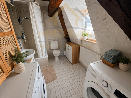 Badezimmer im DG