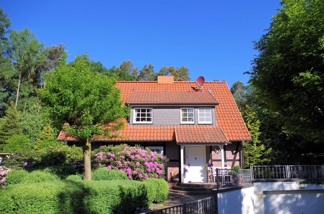 Für Liebhaber: Fachwerkhaus auf Traumgrundstück mit Baupotenzial – 4