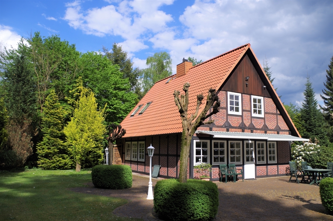 Für Liebhaber: Fachwerkhaus auf Traumgrundstück mit Baupotenzial – 12