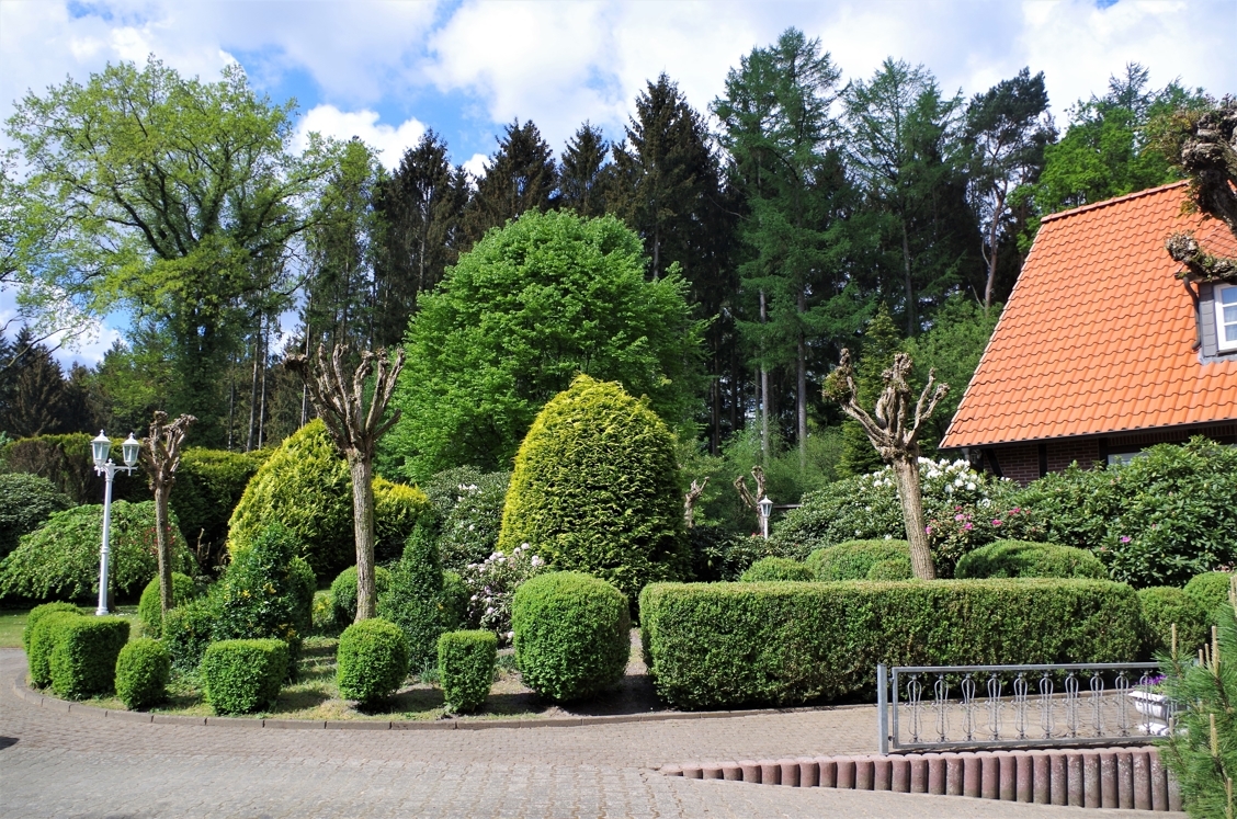 Für Liebhaber: Fachwerkhaus auf Traumgrundstück mit Baupotenzial – 24