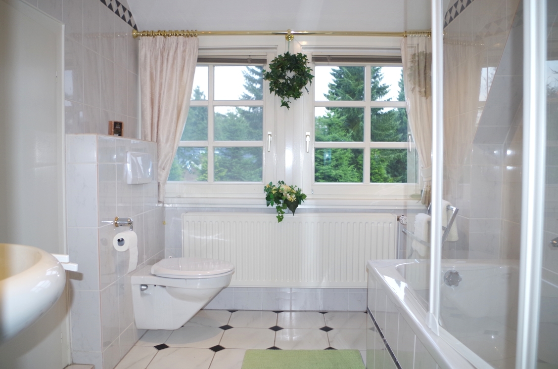 Für Liebhaber: Fachwerkhaus auf Traumgrundstück mit Baupotenzial – 46
