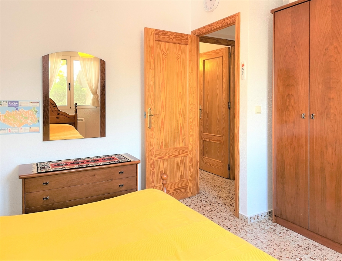 Villa mit 3 Einheiten und Pool – 30