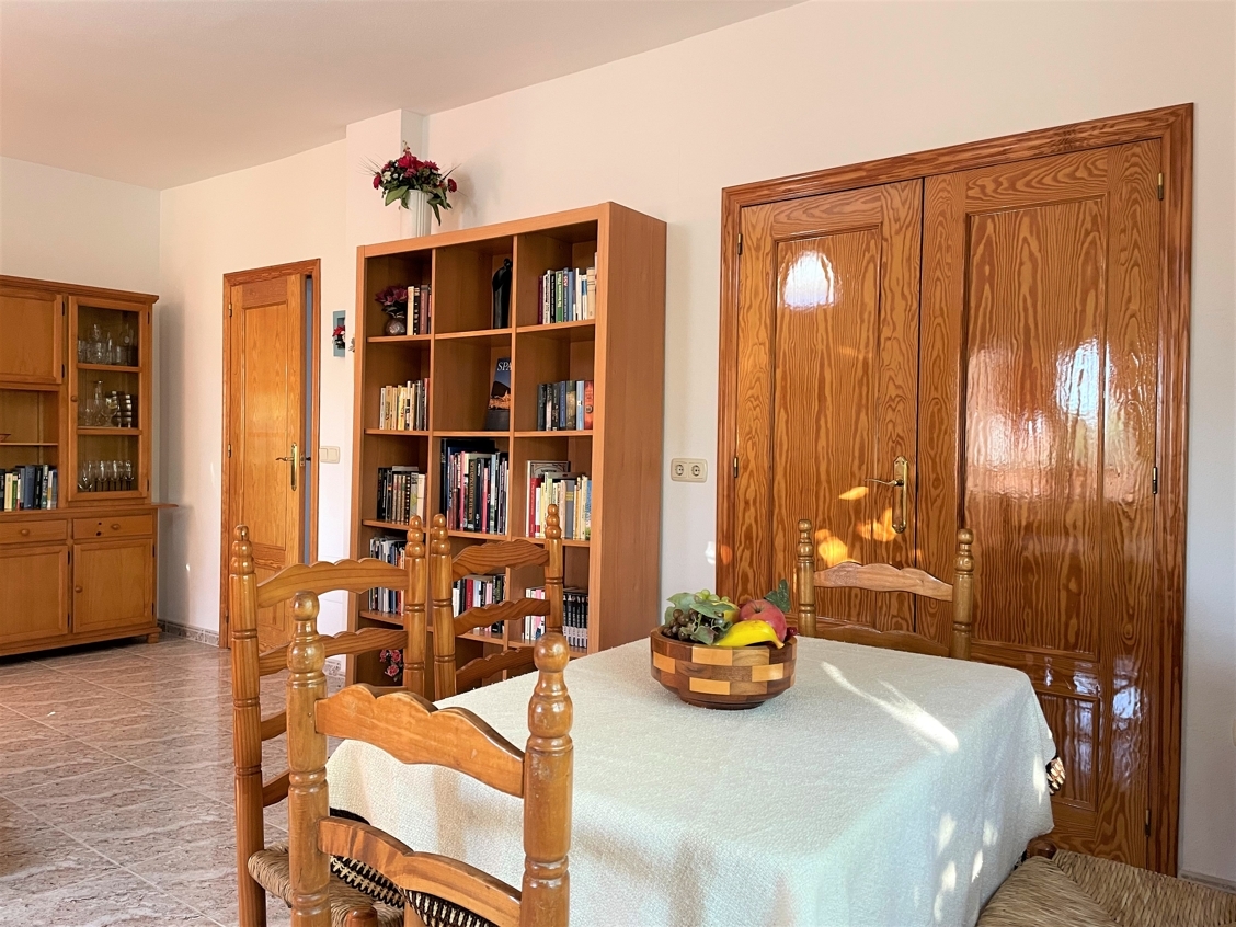 Villa mit 3 Einheiten und Pool – 21
