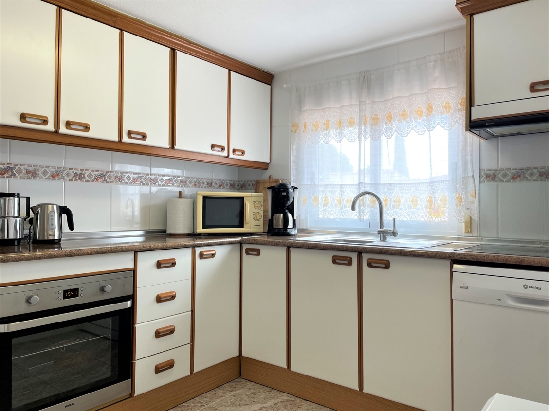 Villa mit 3 Einheiten und Pool – 42