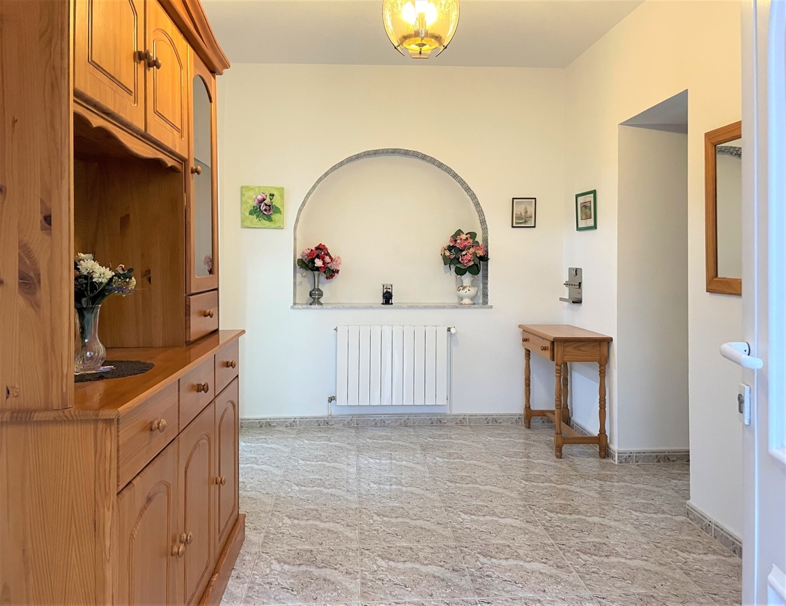 Villa mit 3 Einheiten und Pool – 16