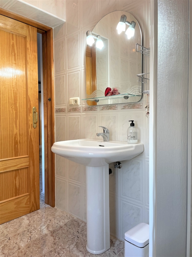 Villa mit 3 Einheiten und Pool – 39