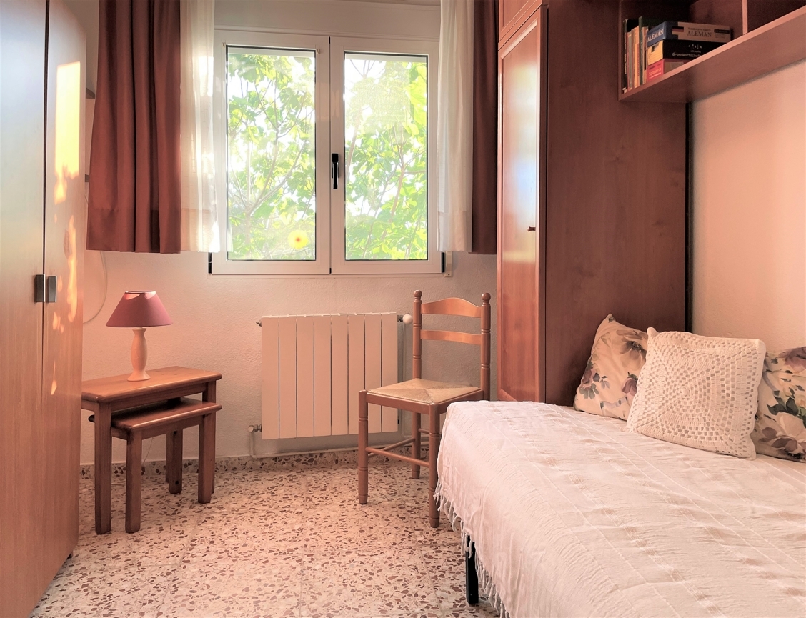 Villa mit 3 Einheiten und Pool – 33