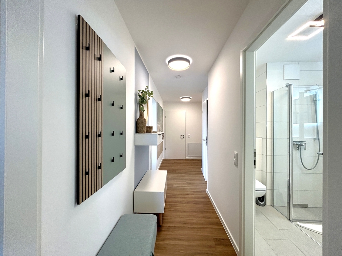 800 m zum Strand - Ferienwohnungen in Kölpinsee / Usedom – Musterwohnung - Diele 1