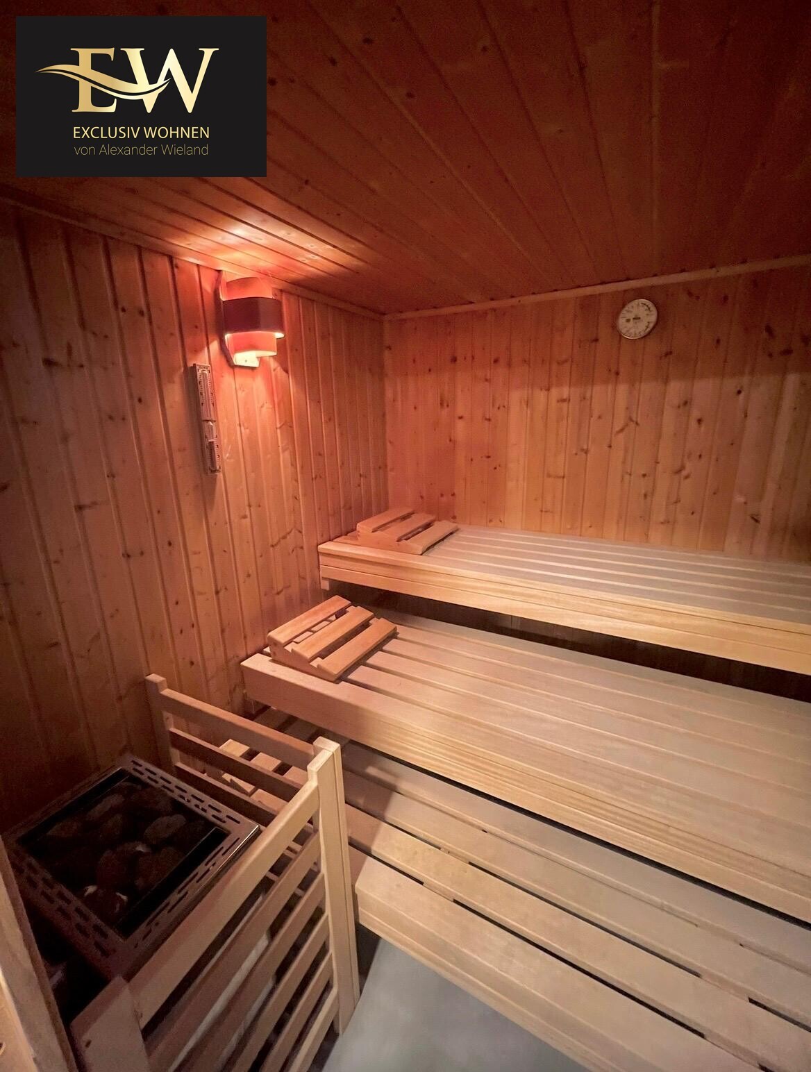 L- Sauna mit Elektroofen