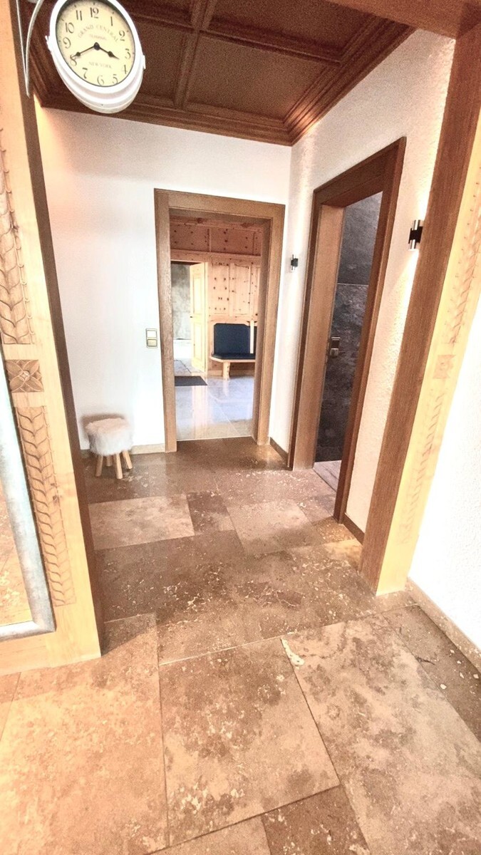 Flur mit Garderobe