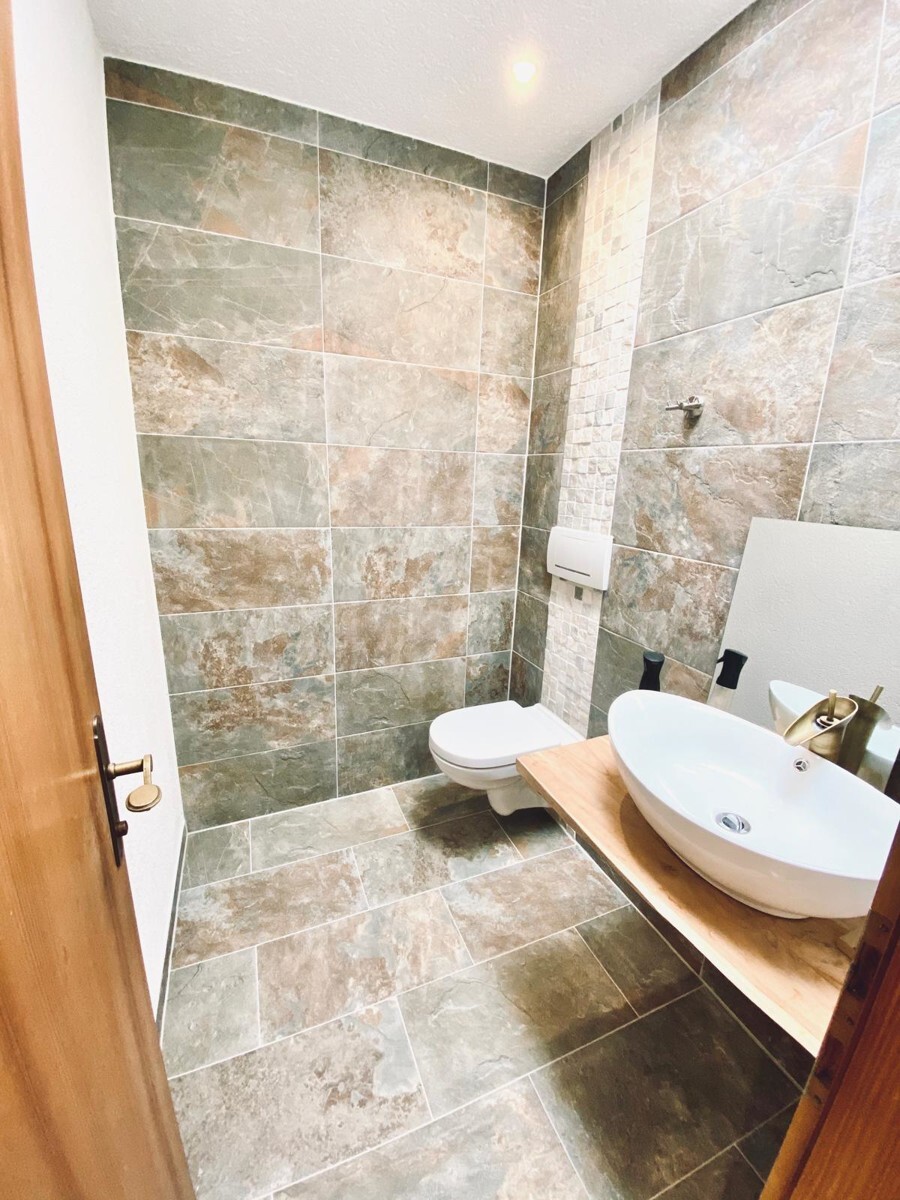 Master WC