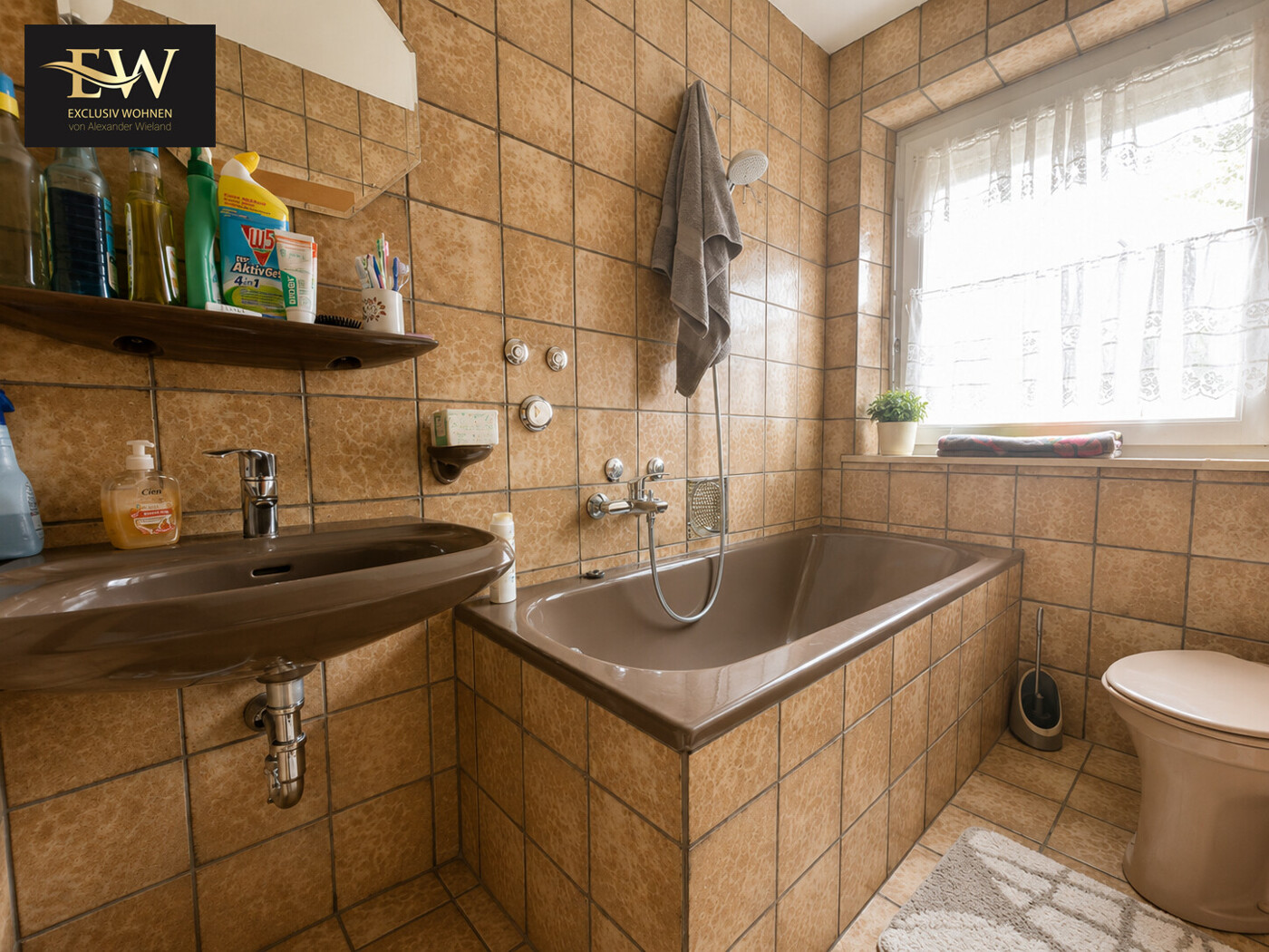 Bad Wohnung EG