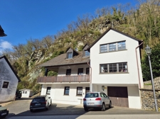 Dreifamilienhaus