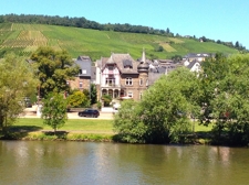 Blick von der Mosel aus