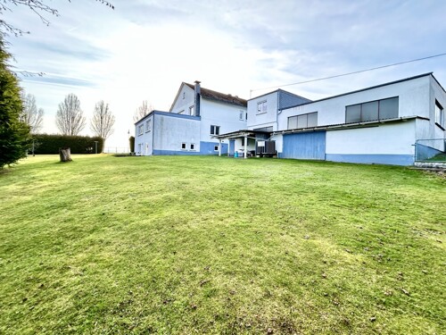 13C7B5CE-9EED-43D3-86A4-D938B02DD9D5_1_105_c