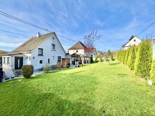 Rückansicht und Garten