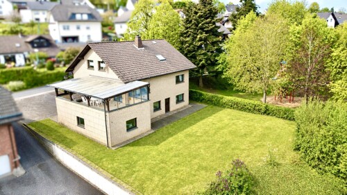 Rückansicht mit Garten