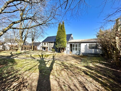 Rückansicht mit Garten