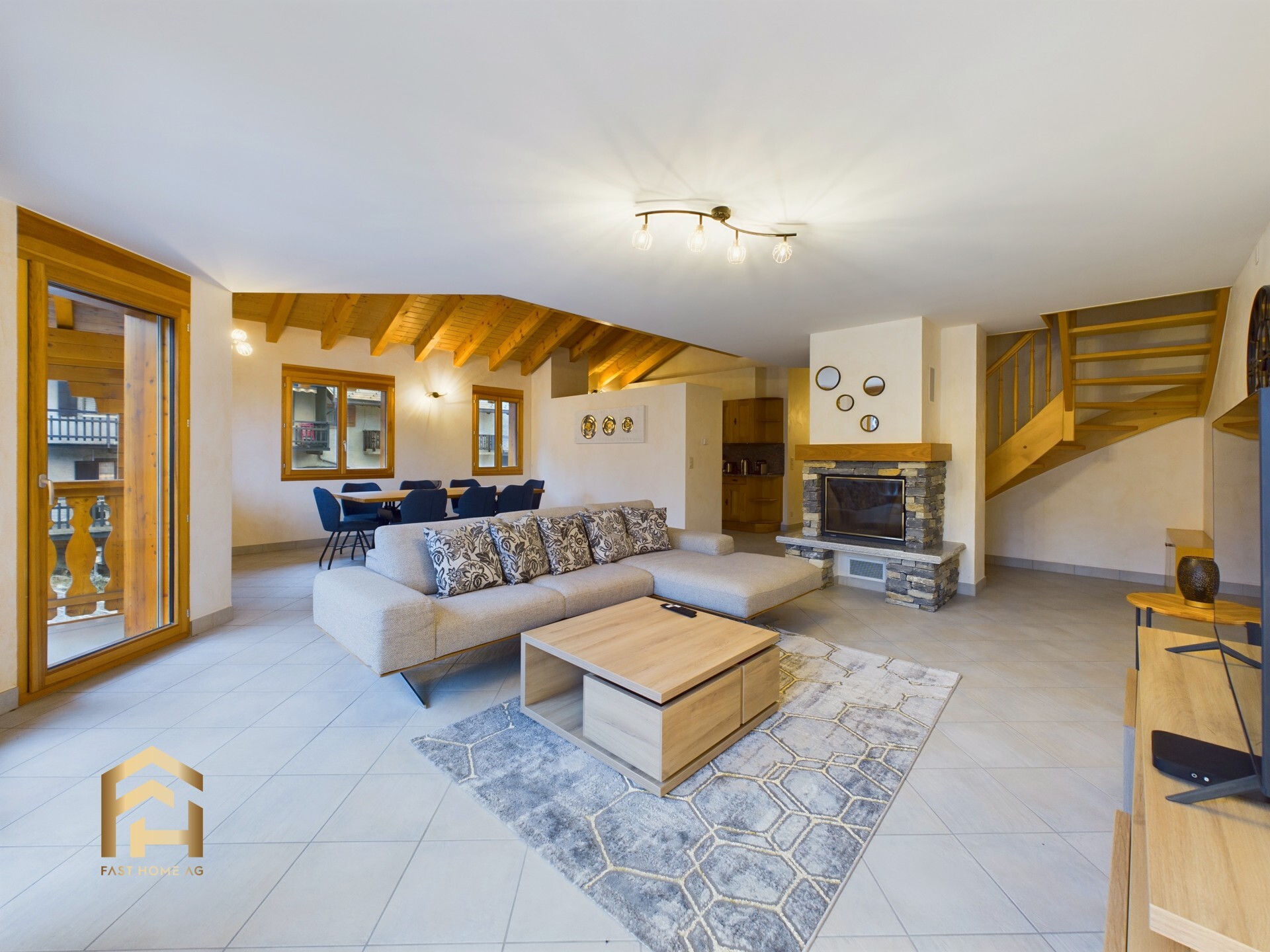 CAM04538G0-PR0022-STILL013