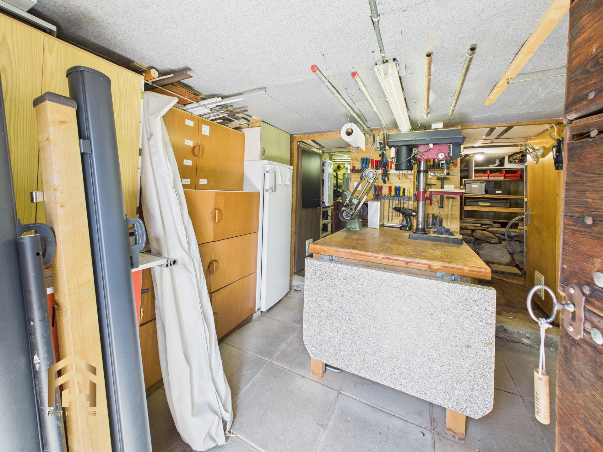 CAM04538G0-PR0060-STILL010