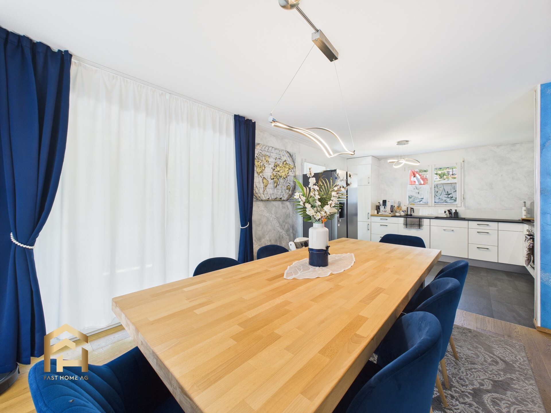 CAM04538G0-PR0068-STILL012