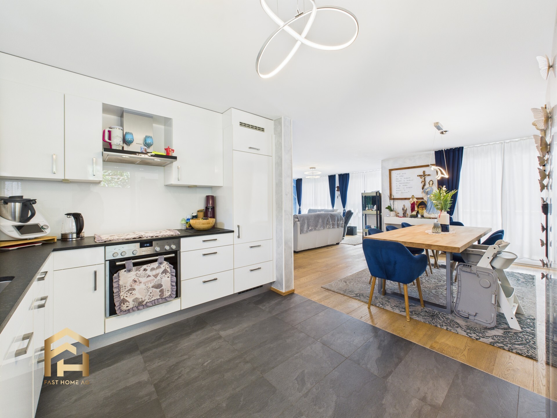 CAM04538G0-PR0068-STILL014