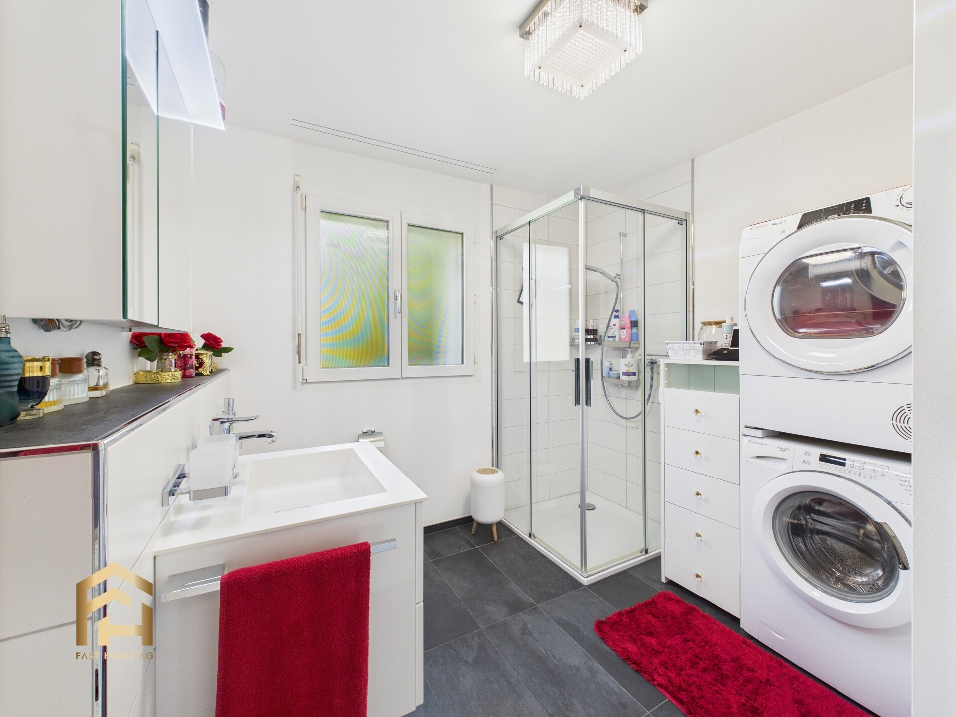 CAM04538G0-PR0068-STILL006