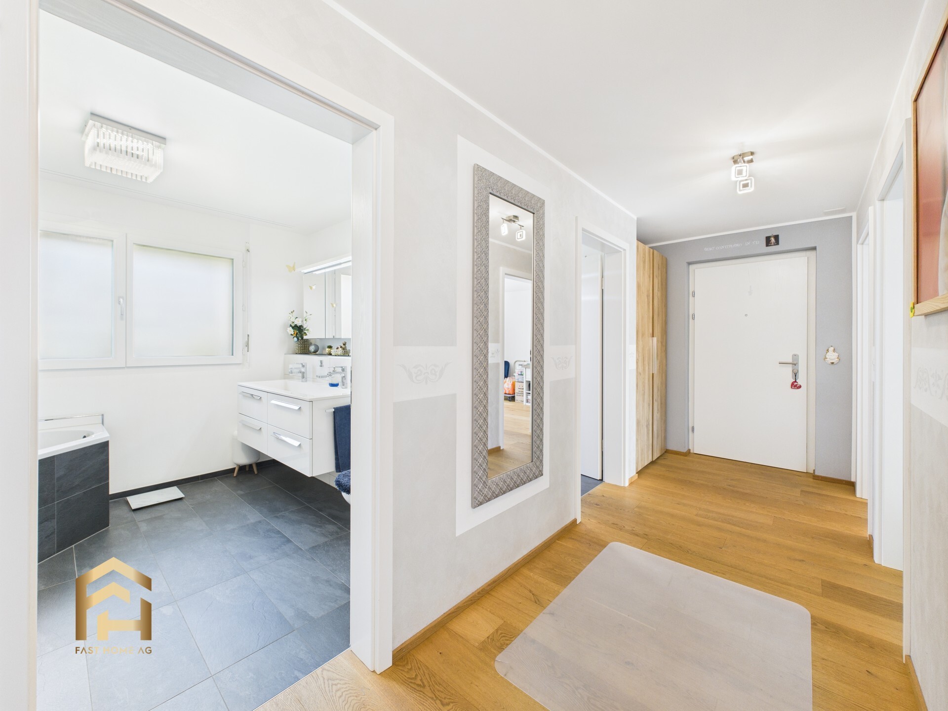 CAM04538G0-PR0068-STILL001