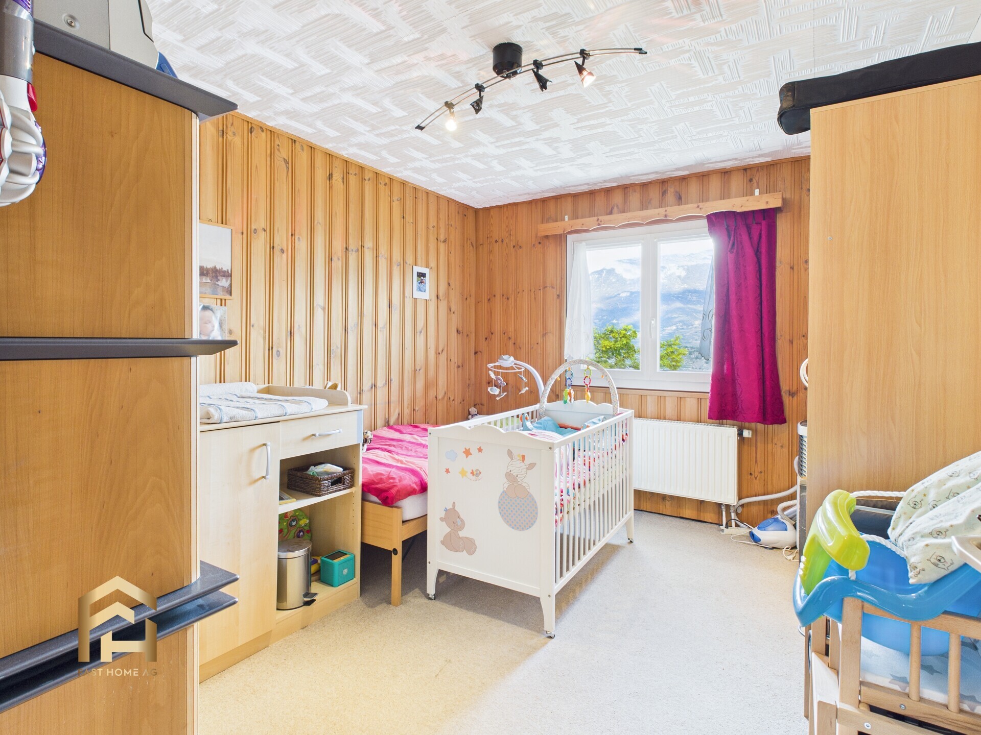 CAM04538G0-PR0094-STILL003