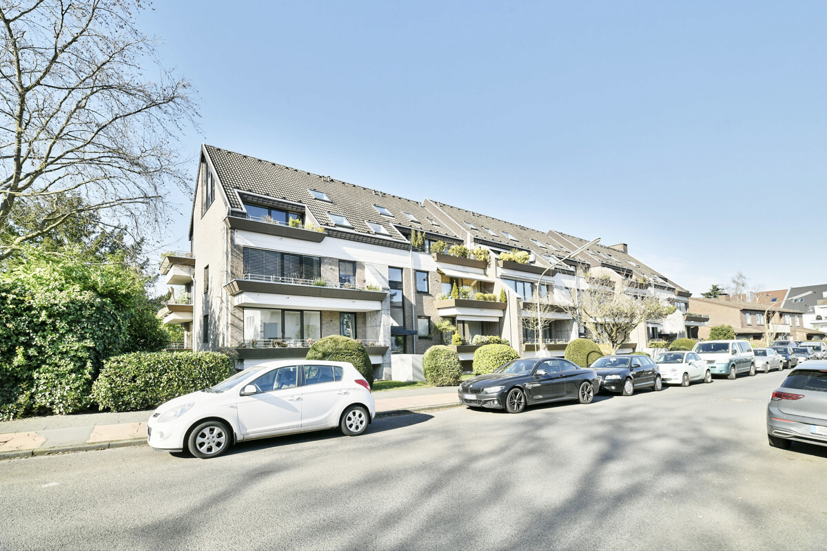 Straßenansicht