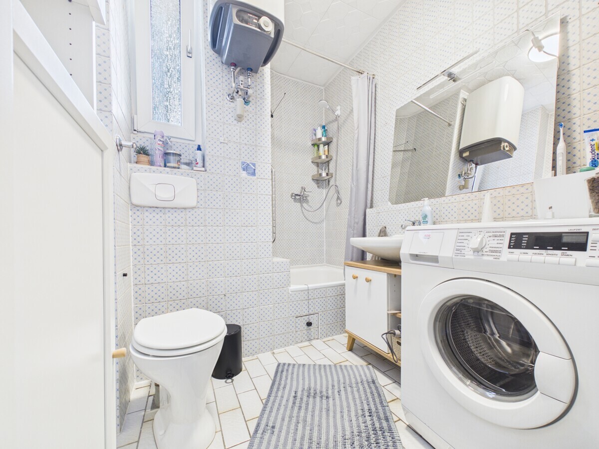 Gepflegte 2-Zimmer-Wohnung in ruhigem Hinterhaus - Foto 4