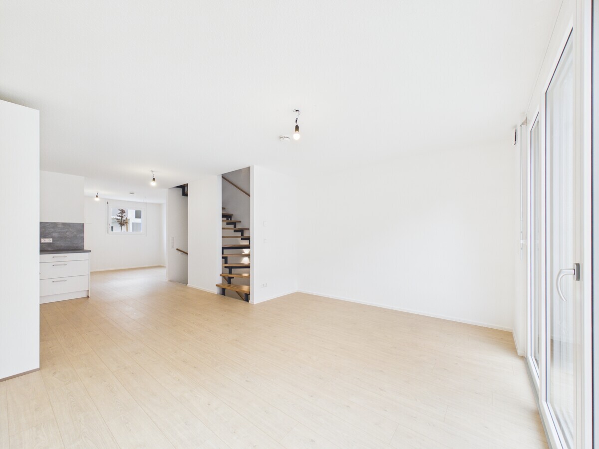 Exklusives Neubauhaus mit 5 Zimmern und Garten! - Foto 1