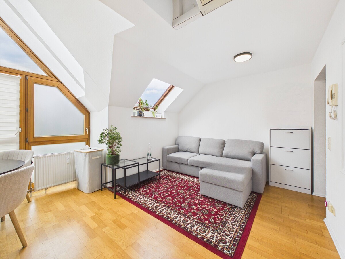 Charmante Maisonette-Wohnung mit Stellplatz in Durlach zu vermieten! - Foto 3