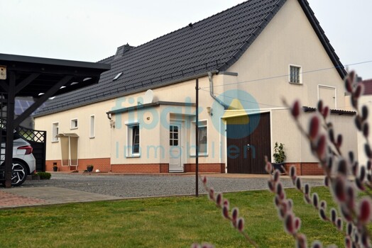 Haus inkl. Garage