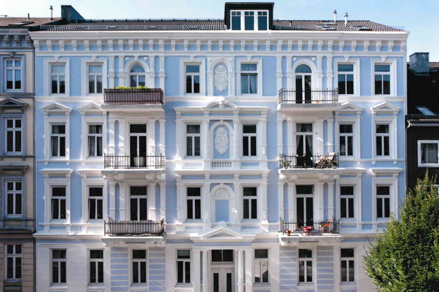 Estate Picture