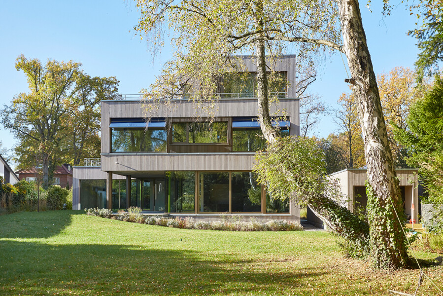 Estate Picture