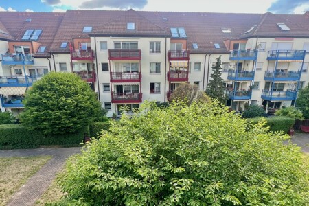 Attraktive Vierzimmerwohnung mit Balkon und TG im schönen Mölkau