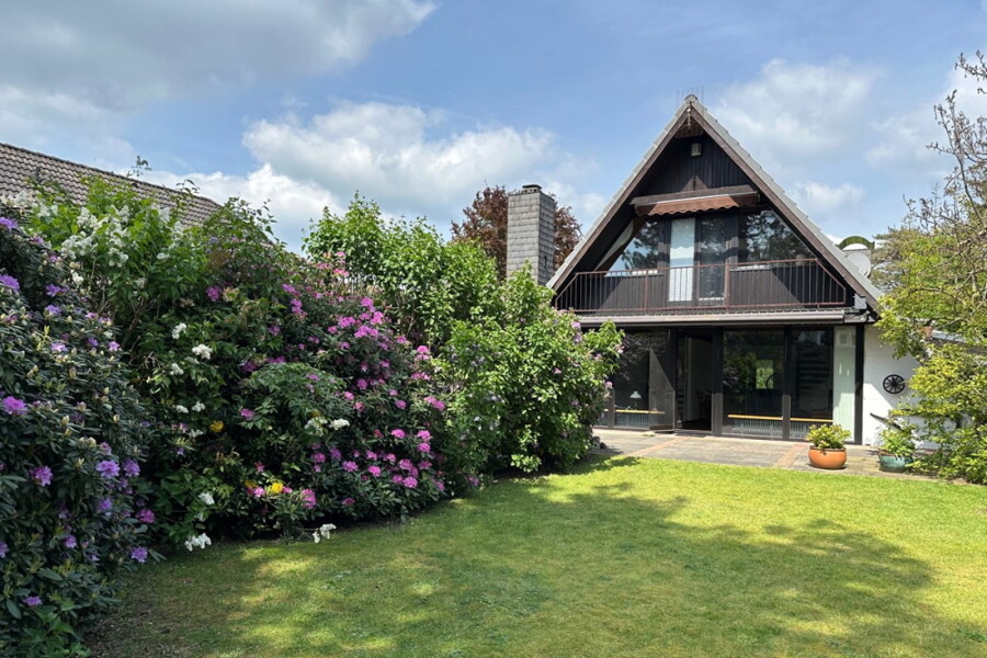 Estate Picture