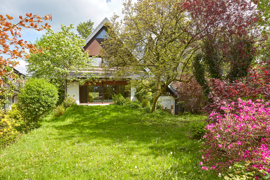 Estate Picture