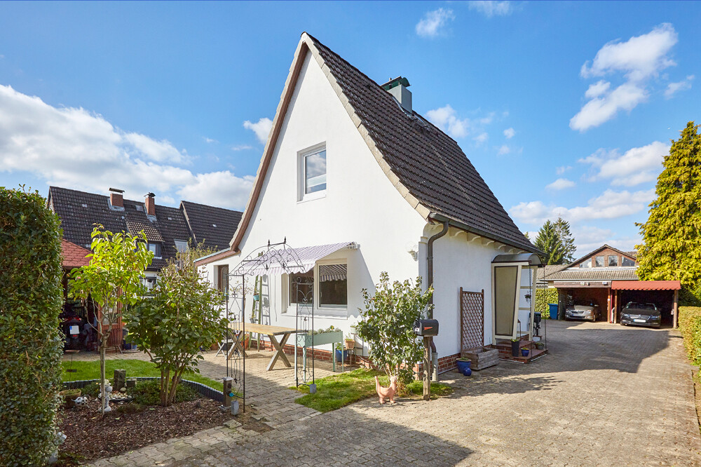 Estate Picture