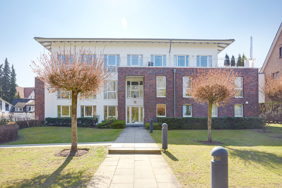 Estate Picture