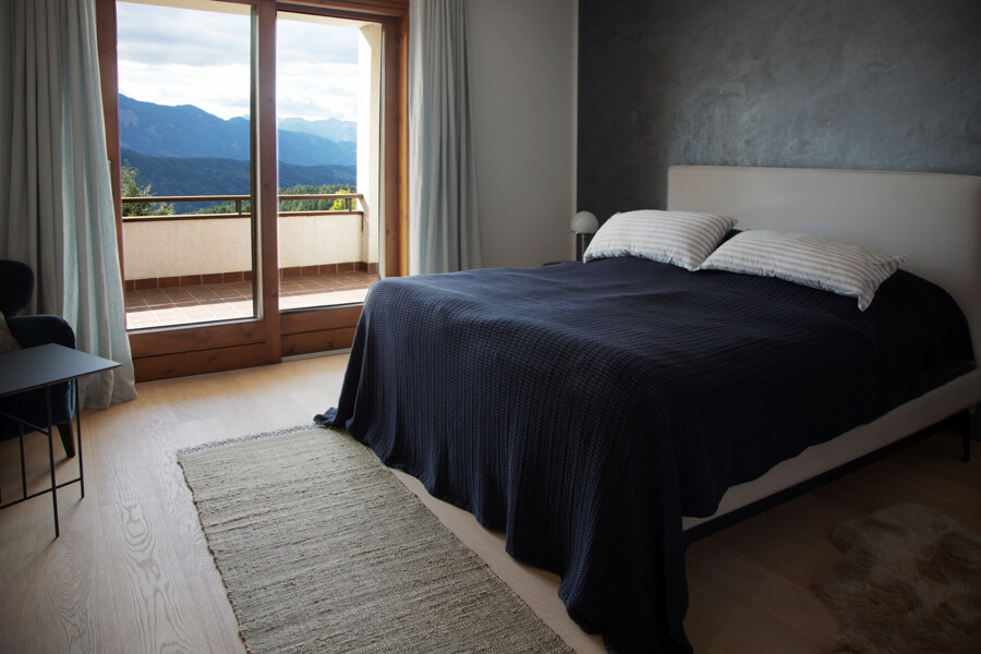 Luxuriöses Anwesen mit Panoramablick auf den Millstätter See – Schlafzimmer