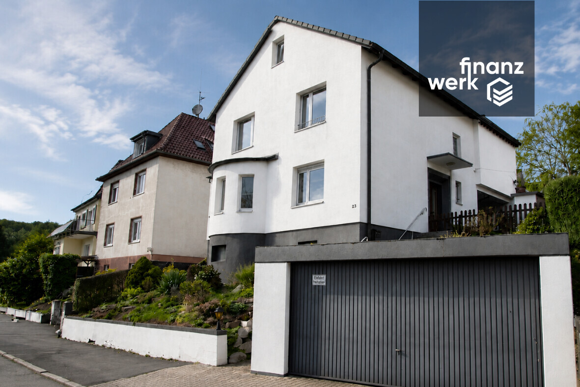 Platz für zwei Generationen: freistehendes Haus mit Panoramablick in Hagen-Haspe – Bild 1